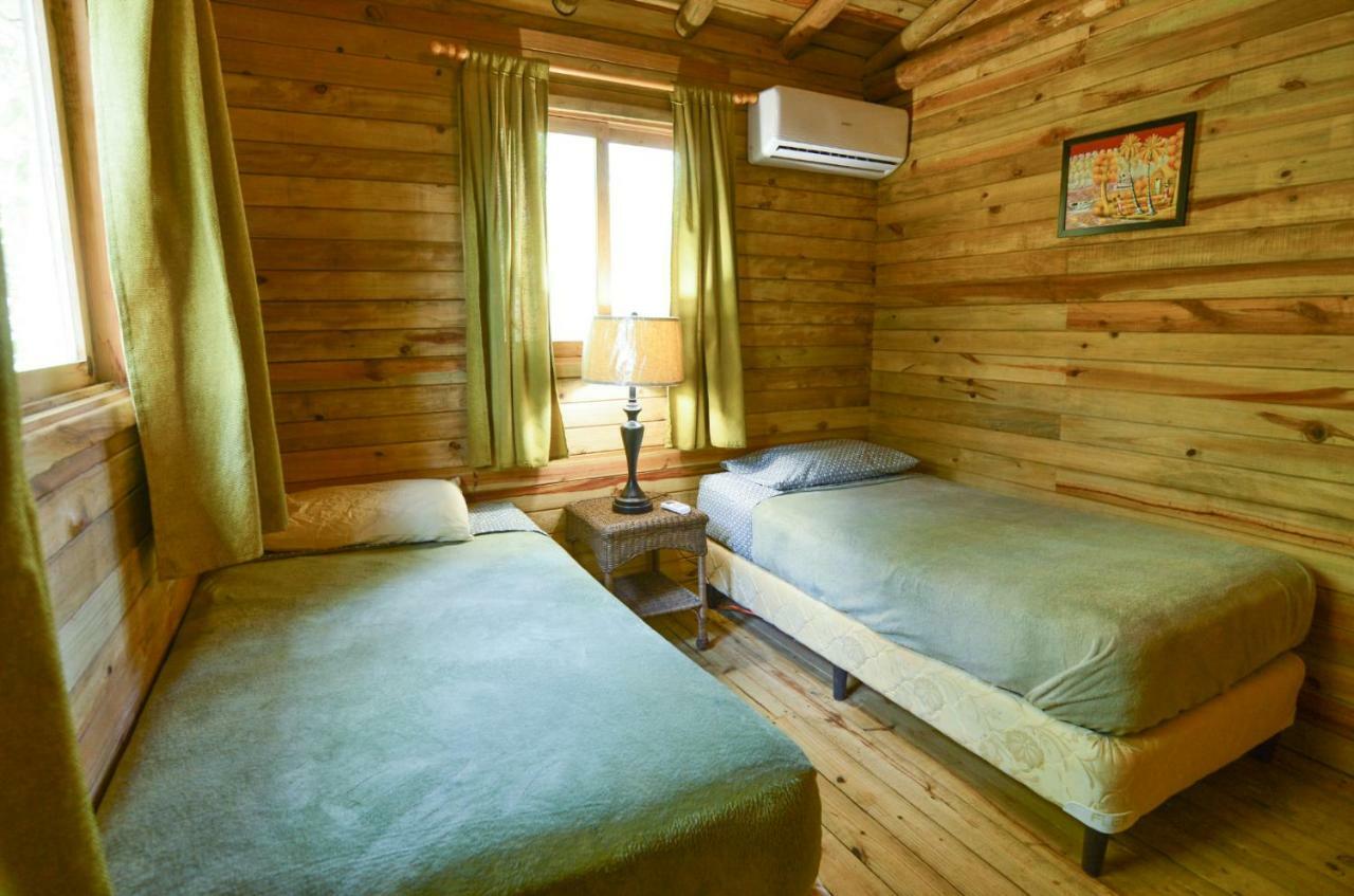 Hotel Oasis & Surf Camp Санта-Каталина Экстерьер фото